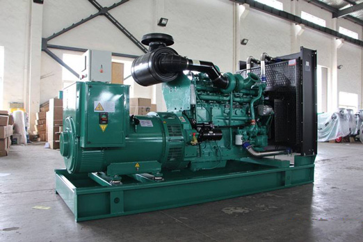 汕头320kw康明斯柴油发电车出租组图片 汕头320kw康明斯柴油发电车出租组图片